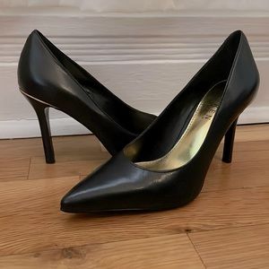 New Black Heels Size 6 Pointed Toe Ralph Lauren